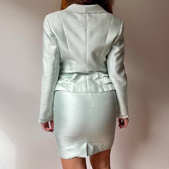 Albert Nipon baby blue two piece set - Picture 2 of 4